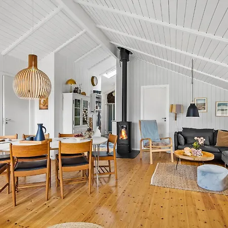 Beautiful Home In Humble With Sauna Prázdninový dům